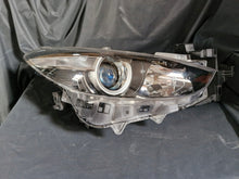 Load image into Gallery viewer, Frontscheinwerfer Mazda 3 BACS-51030 LED Rechts Scheinwerfer Headlight SCH6585833022ig