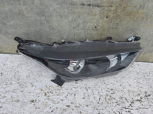 Load image into Gallery viewer, Frontscheinwerfer Toyota 4 Yaris K0-6EU Rechts Scheinwerfer Headlight
