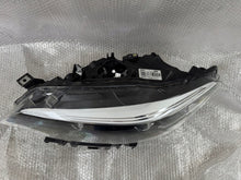 Laden Sie das Bild in den Galerie-Viewer, Frontscheinwerfer BMW F22 F23 8738679-06 Full LED Links Scheinwerfer Headlight SCH9028517275he