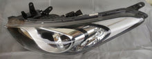 Laden Sie das Bild in den Galerie-Viewer, Frontscheinwerfer Hyundai I30 92101-A6020 Links Scheinwerfer Headlight