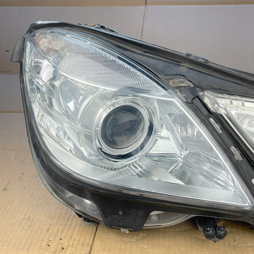 Frontscheinwerfer Mercedes-Benz W212 A2128205861 Xenon Rechts Headlight SCH8315683282pq