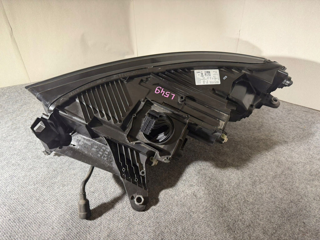 Frontscheinwerfer Skoda Enyaq 5LB941016A Rechts Scheinwerfer Headlight SCH1993956457vq