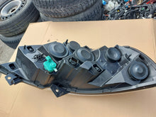 Load image into Gallery viewer, Frontscheinwerfer Renault Master III 260602078 Links Scheinwerfer Headlight