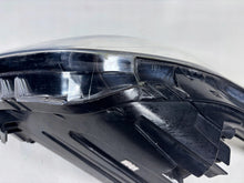 Load image into Gallery viewer, Frontscheinwerfer Hyundai I10 72101-B9000 Ein Stück (Rechts oder Links)