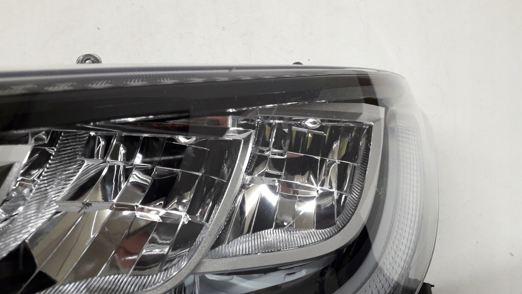 Frontscheinwerfer Toyota IV Yaris K0-8- TOM4525 Full LED Links Headlight SCH6788164254ly