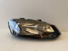 Load image into Gallery viewer, Frontscheinwerfer VW Polo 6R1941016E Rechts Scheinwerfer Headlight SCH1759913554nj