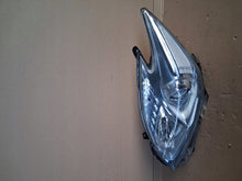 Load image into Gallery viewer, Frontscheinwerfer Toyota Prius Links Scheinwerfer Headlight SCH5102639257ee