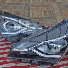 Frontscheinwerfer Toyota Yaris 677 163 85122000 Links Scheinwerfer Headlight SCH3448386180dk