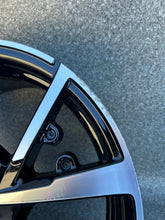 Laden Sie das Bild in den Galerie-Viewer, 1x Alufelge 17 Zoll 7.0" 5x108 9825165080 Peugeot I Rim Wheel FEL7725180540ap