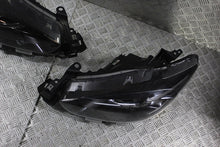 Laden Sie das Bild in den Galerie-Viewer, Frontscheinwerfer Mazda Cx-5 Links Scheinwerfer Headlight