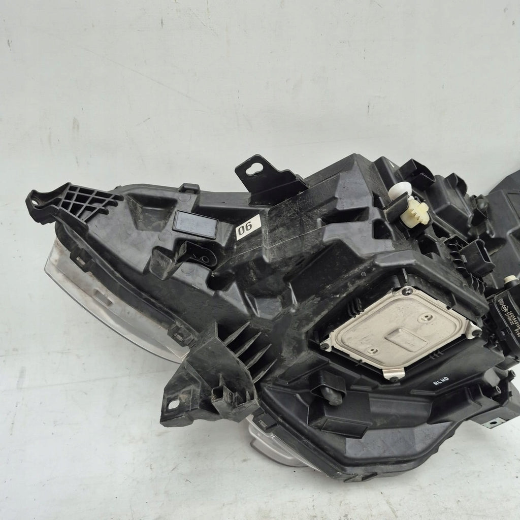 Frontscheinwerfer Renault Arkana 260107780R Full LED Rechts Headlight SCH7154275332ia