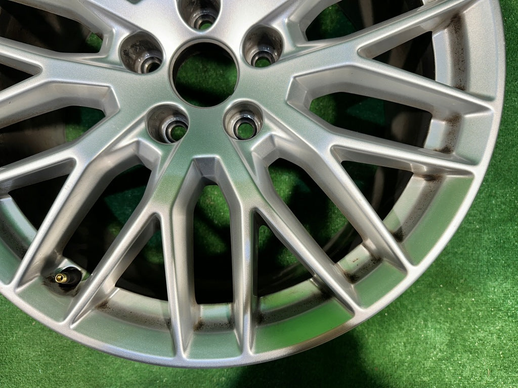 1x Alufelge 18 Zoll 8.0" 5x112 40ET 8W0601025BB Audi A4 B9 Rim Wheel FEL7607009763oy