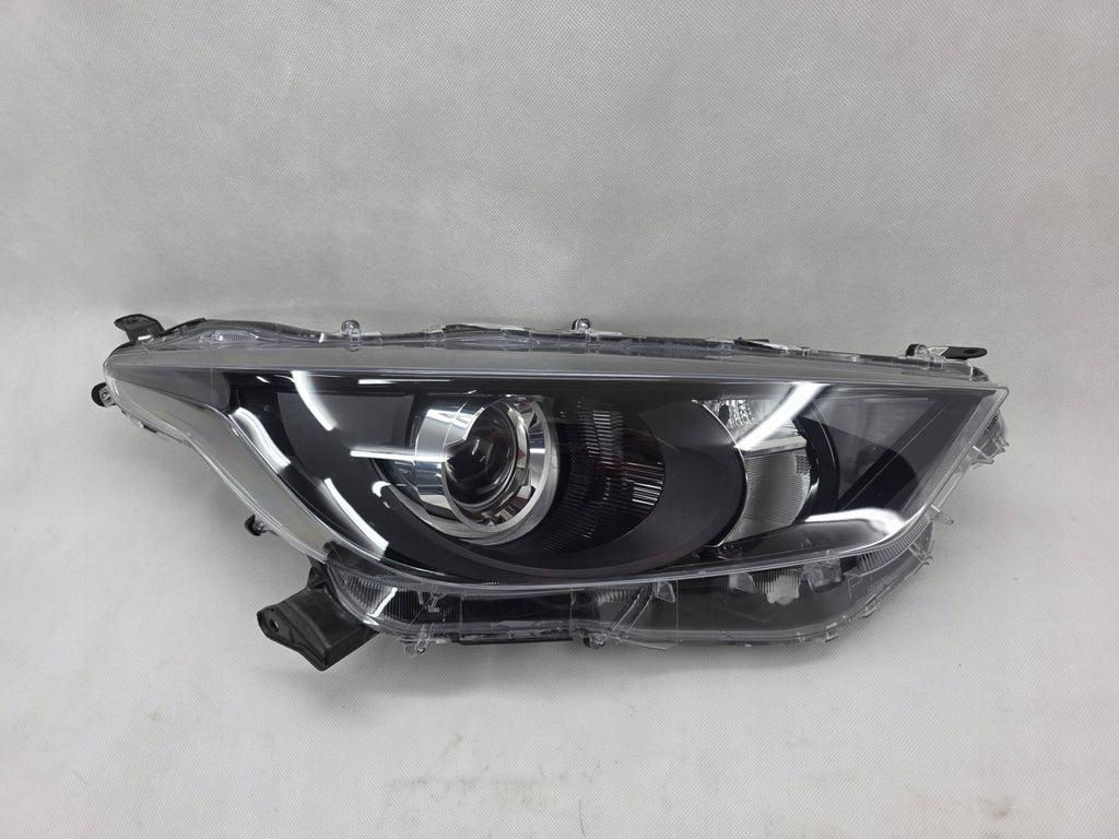 Frontscheinwerfer Toyota 4 Yaris SPP18419 Rechts Scheinwerfer Headlight SCH9770669459bh