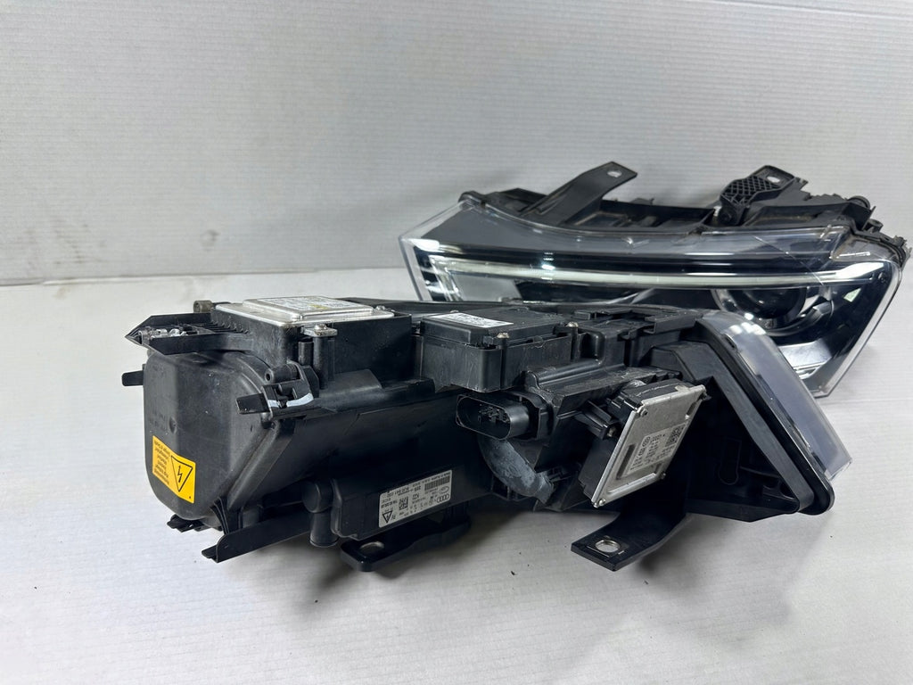 Frontscheinwerfer Audi Q3 8U0941032 8U0941031 Ein Stück (Rechts oder Links)