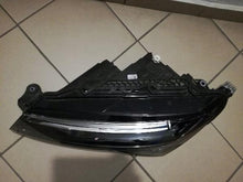 Load image into Gallery viewer, Frontscheinwerfer Skoda Superb III 3V1941015C LED Ein Stück (Rechts oder Links)