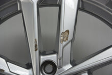 Load image into Gallery viewer, 1x Alufelge 17 Zoll 6.5&quot; 5x112 43ET Glanz Silber 8Y0601025L Audi Rim Wheel