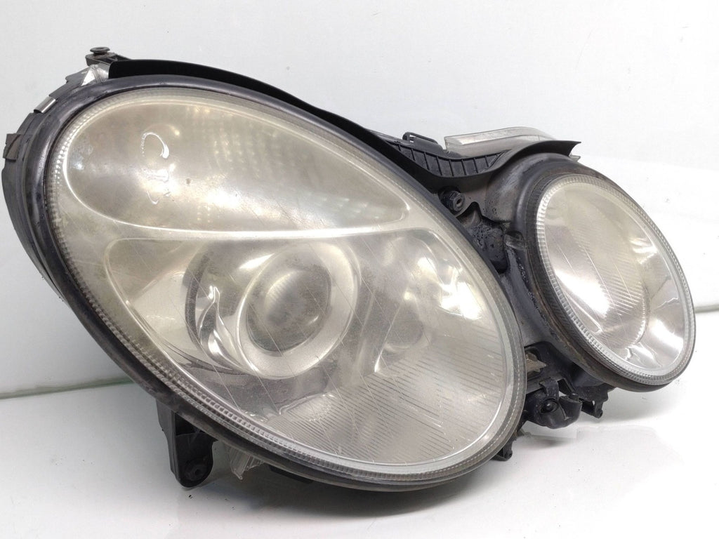 Frontscheinwerfer Mercedes-Benz W211 A0028202426 5DV00876400 Rechts Headlight SCH7882505353oz