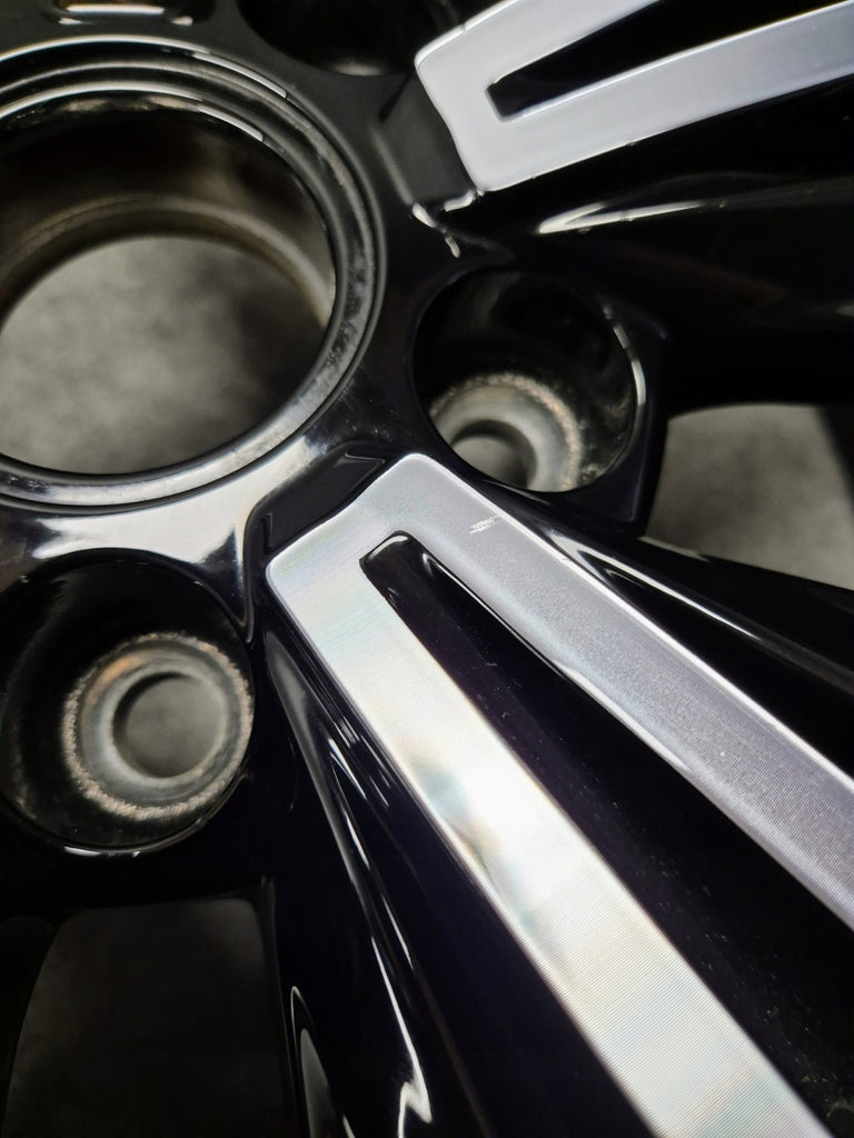 1x Alufelge 18 Zoll 7.0" 5x112 43ET 5NA601025 VW Tiguan Rim Wheel FEL1456771616sx