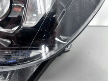 Load image into Gallery viewer, Frontscheinwerfer VW Crafter 7C1941005A Ein Stück (Rechts oder Links) Headlight SCH2867623030vy