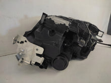 Laden Sie das Bild in den Galerie-Viewer, Frontscheinwerfer Skoda Superb I 3P1941016A Rechts Scheinwerfer Headlight SCH7762136857qt