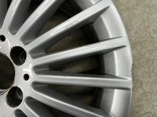 Load image into Gallery viewer, 1x Alufelge 17 Zoll 6.5" 5x112 38ET A1564011800 Mercedes-Benz X156 Rim Wheel FEL5793680545si