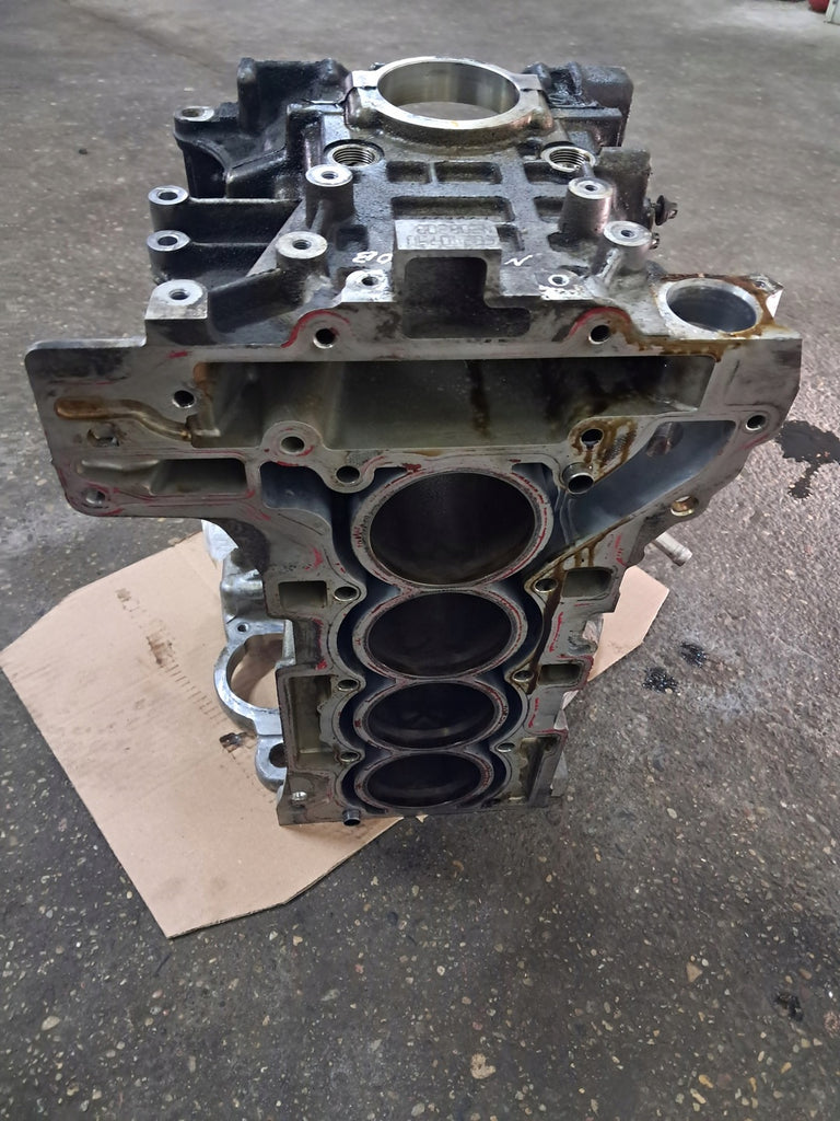 Motorblock BMW F22 N20B20B 2.0 157TKm 2014 Benzin Unkomplett