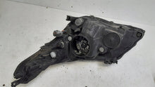 Laden Sie das Bild in den Galerie-Viewer, Frontscheinwerfer Toyota Avensis 1000017687 Xenon Rechts Scheinwerfer Headlight SCH6763001437dt