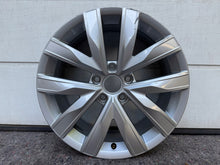 Load image into Gallery viewer, 1x Alufelge 17 Zoll 7.0" 5x112 38ET 3G8601025 VW Passat Arteon Rim Wheel FEL1132406065gk