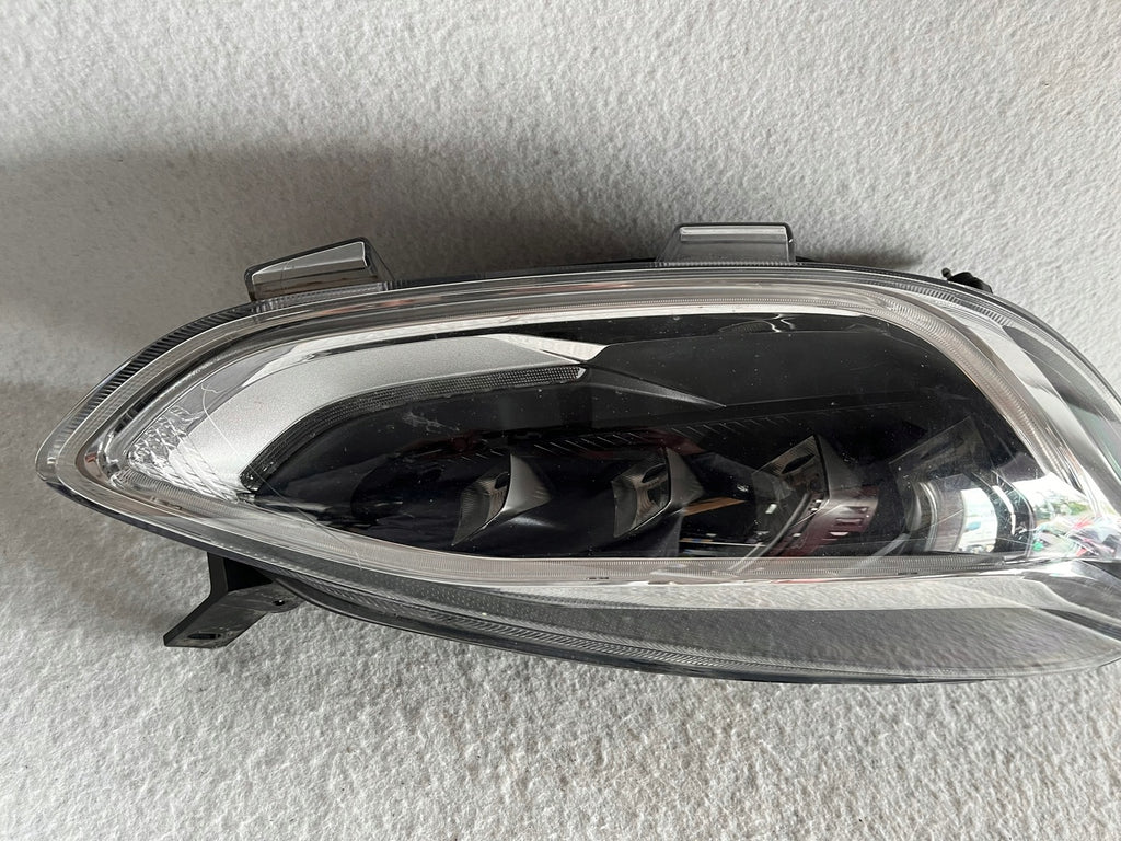 Frontscheinwerfer Ford Fiesta H1BB-13E014-AD H1BB13E014AD 13E014 LED Rechts