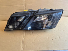 Laden Sie das Bild in den Galerie-Viewer, Frontscheinwerfer Skoda Octavia III 5E1941015C Links Scheinwerfer Headlight SCH4439308656yf