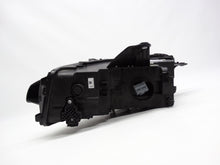 Laden Sie das Bild in den Galerie-Viewer, Frontscheinwerfer BMW 2 Active Tourer U06 5A42244-08 LED Rechts Headlight SCH1767366901wl