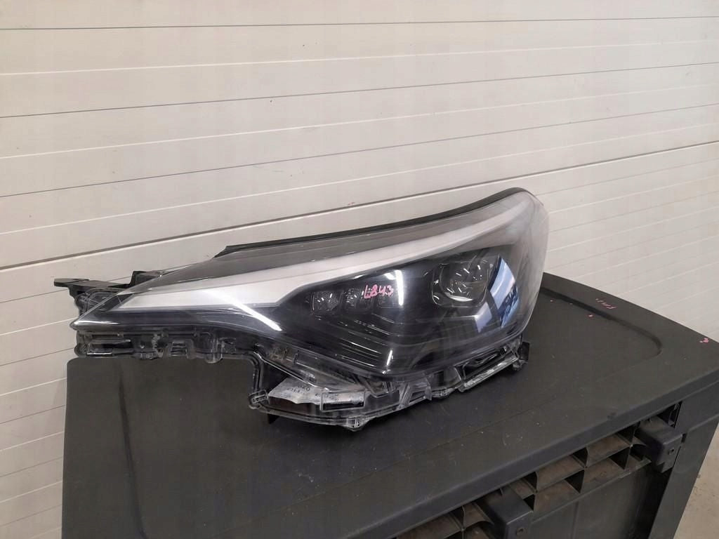 Frontscheinwerfer Toyota C-Hr RKC12376 Vorderseite Scheinwerfer Headlight SCH8125949729sy