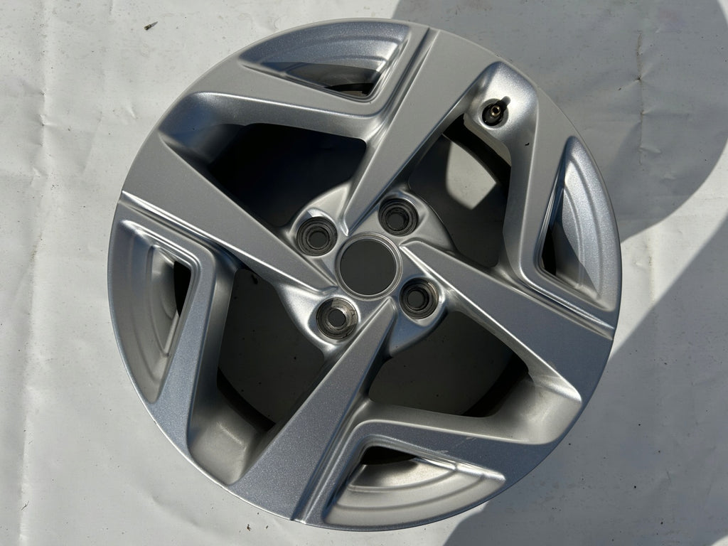 1x Alufelge 15 Zoll 6.0" 4x100 48ET Glanz 52910-K7100 Hyundai I10 Iii Rim Wheel FEL6441635528li
