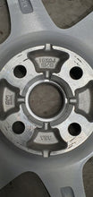 Laden Sie das Bild in den Galerie-Viewer, 1x Alufelge 16 Zoll 6.0" 4x100 48ET Glanz Silber 95192368 Opel Meriva Rim Wheel FEL7798477116wj