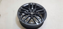 Laden Sie das Bild in den Galerie-Viewer, 1x Alufelge 18 Zoll 6898046 BMW X1 Rim Wheel FEL6373316502cx