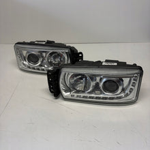 Laden Sie das Bild in den Galerie-Viewer, Frontscheinwerfer Iveco I 5801745452 5801745446 Ein Satz Scheinwerfer Headlight SCH2954458506gg