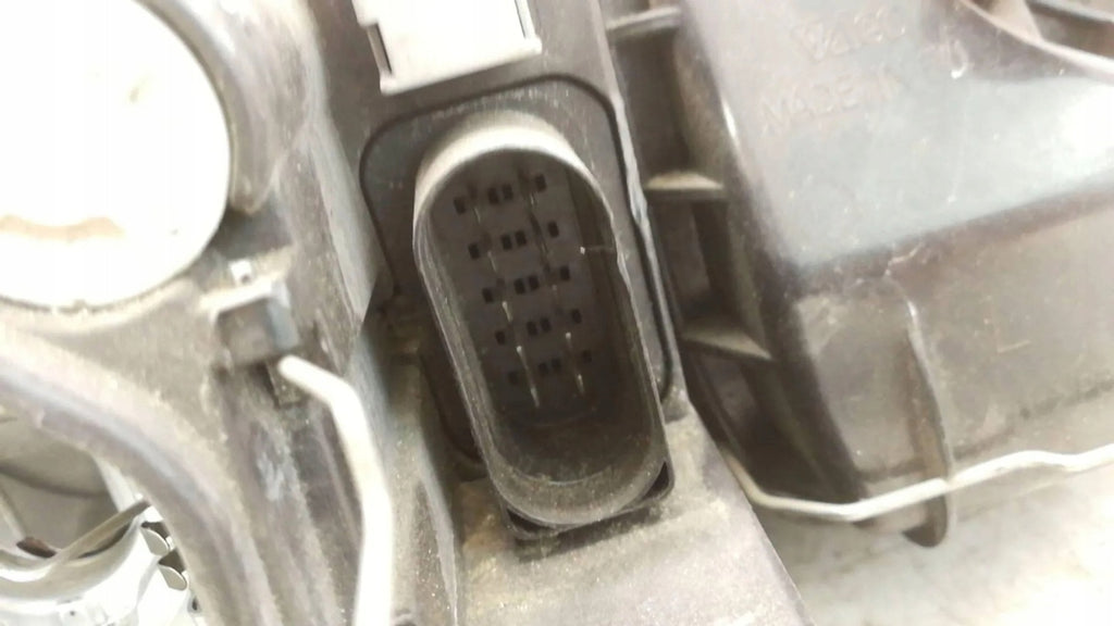 Frontscheinwerfer Audi A4 Avant 8E0941003AQ Links Scheinwerfer Headlight SCH8751330353wk