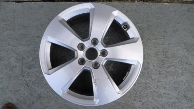 1x Alufelge 17 Zoll 6.5" 5x112 43ET 8V0601025AD Audi A3 Rim Wheel