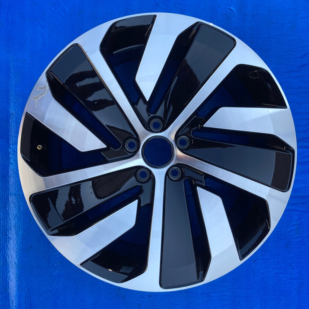 1x Alufelge 19 Zoll 8.0" 5x112 40ET Glanz Schwarz 3G8601025P VW Arteon Rim Wheel FEL5569117049rv