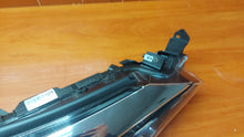 Laden Sie das Bild in den Galerie-Viewer, Frontscheinwerfer Toyota Chr C-Hr 81110-F4180 LED Rechts Scheinwerfer Headlight SCH7388835690pl
