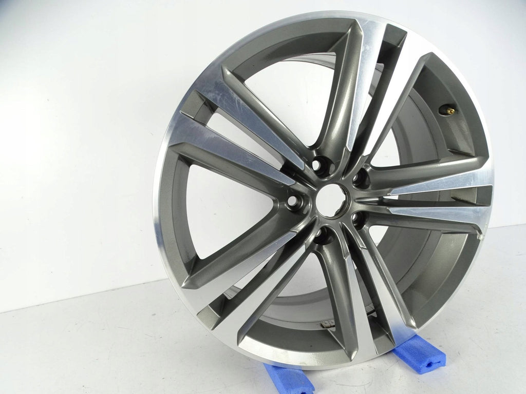 1x Alufelge 19 Zoll 8.0" 5x112 42ET Glanz Silber 5F0601025K Seat Leon Rim Wheel FEL4978386303fr
