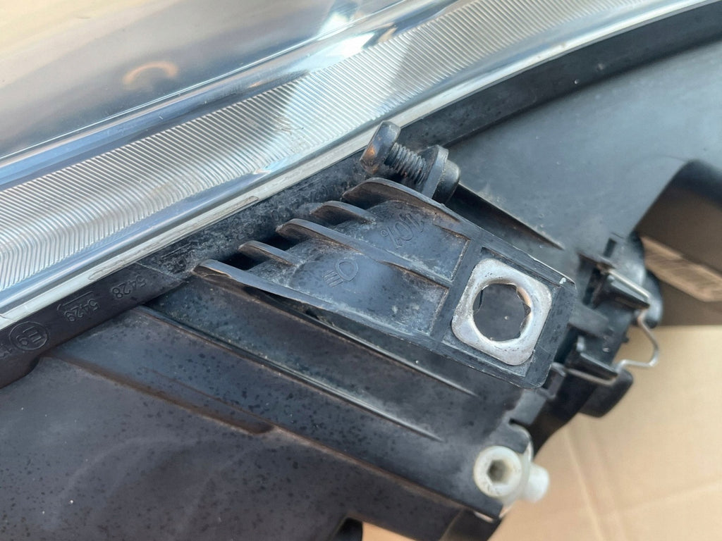 Frontscheinwerfer Seat Toledo 5P1941006C 89315801 Rechts Scheinwerfer Headlight SCH9815724309eq