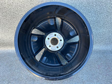 Laden Sie das Bild in den Galerie-Viewer, 1x Alufelge 18 Zoll 7.5" 5x108 31680403 Volvo Xc60 I Rim Wheel FEL1686947799cs