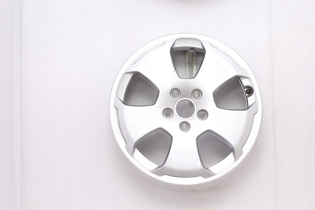 1x Alufelge 17 Zoll 6.0" 5x112 48ET Glanz Silber 8P0601025 Audi Rim Wheel