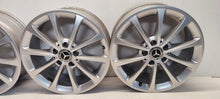 Laden Sie das Bild in den Galerie-Viewer, 4x Alufelge 17 Zoll 6.5" 5x112 44ET Glanz Silber A1774010300 Mercedes-Benz W247 FEL3955974456wo
