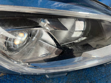 Load image into Gallery viewer, Frontscheinwerfer Ford Fiesta L1BB-13100-CE LED Rechts Scheinwerfer Headlight