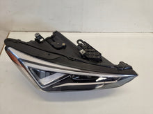 Laden Sie das Bild in den Galerie-Viewer, Frontscheinwerfer Seat Leon 5FB941008F LED Rechts Scheinwerfer Headlight