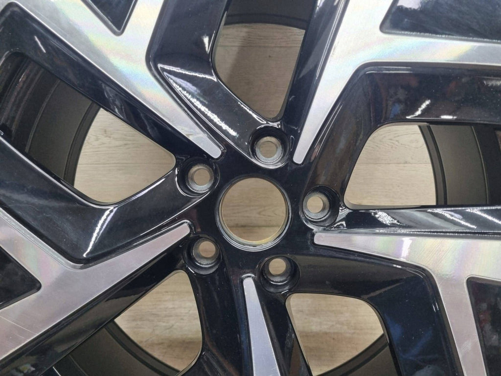 1x Alufelge 19 Zoll 5x112 10A601025K VW Id.3 Rim Wheel FEL7443908103vp