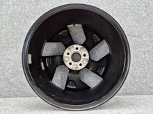 Laden Sie das Bild in den Galerie-Viewer, 1x Alufelge 17 Zoll 6.5" 5x100 39ET 2G7601025B VW T-Cross Rim Wheel FEL5372429969ml