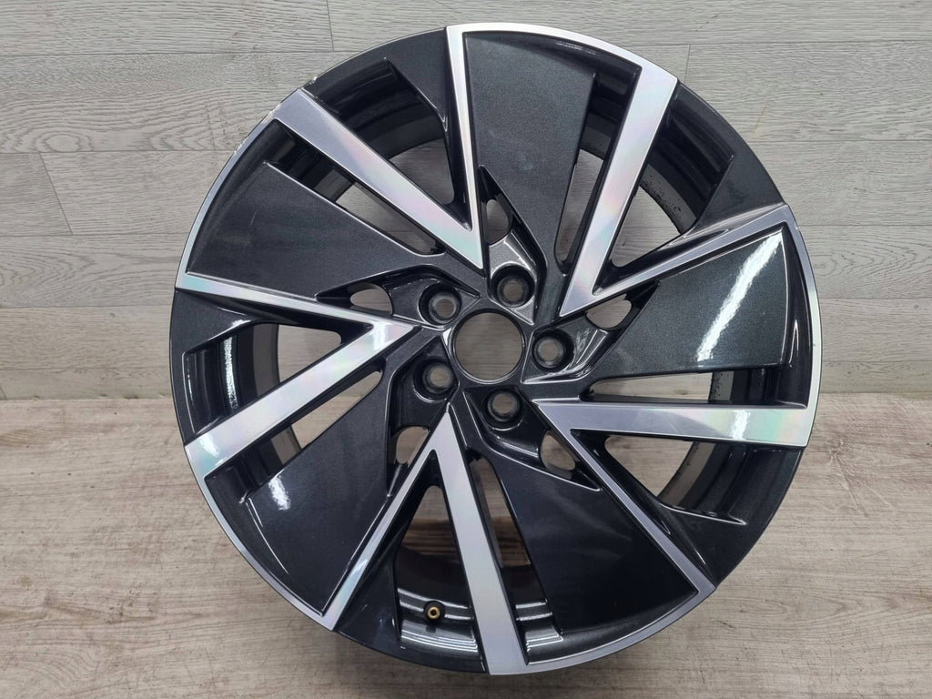 1x Alufelge 18 Zoll 6586010251J Skoda Kamiq Rim Wheel FEL5062623402qd